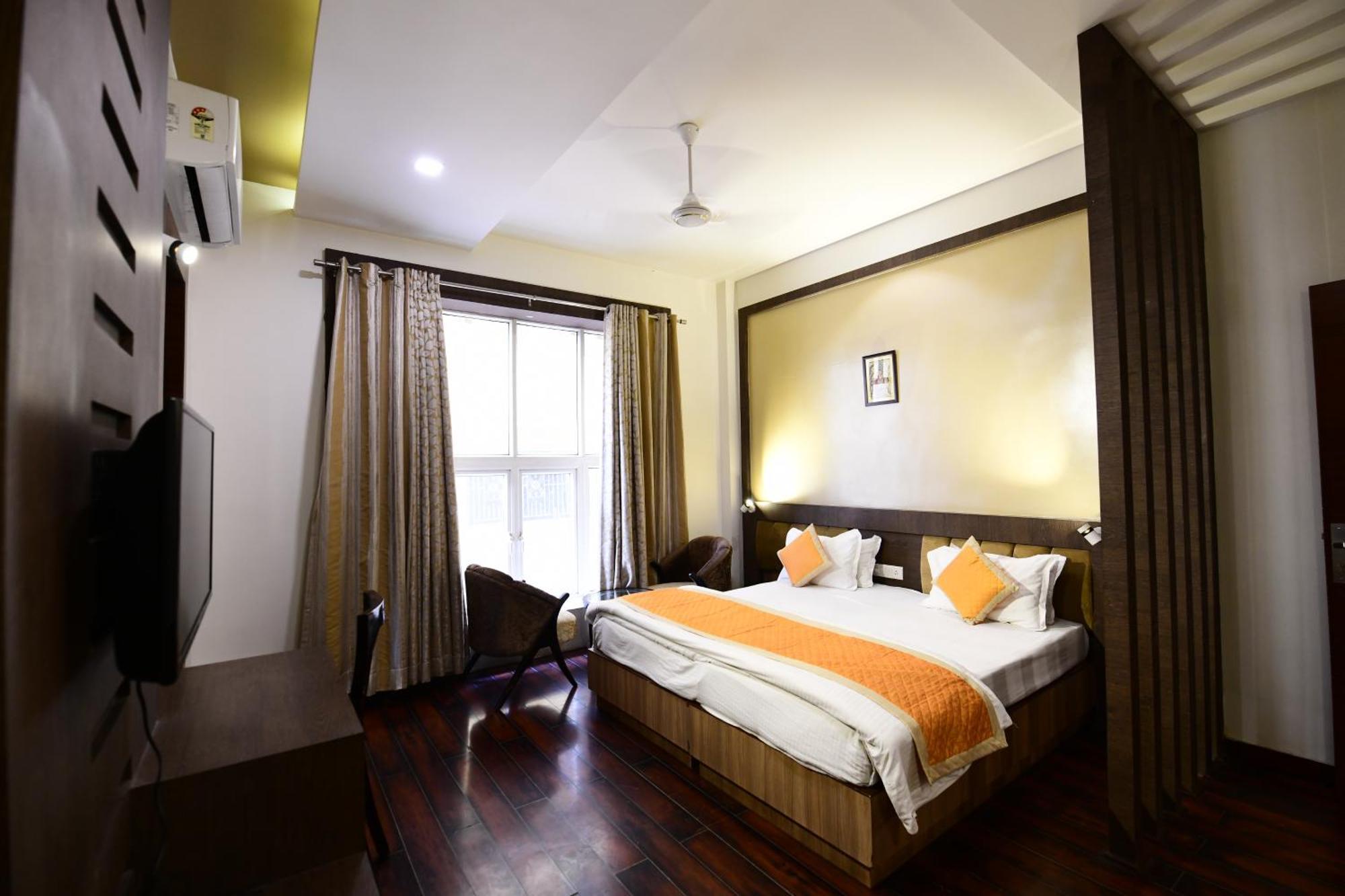 Hotel Jataka Inn Бодх-Гая Экстерьер фото