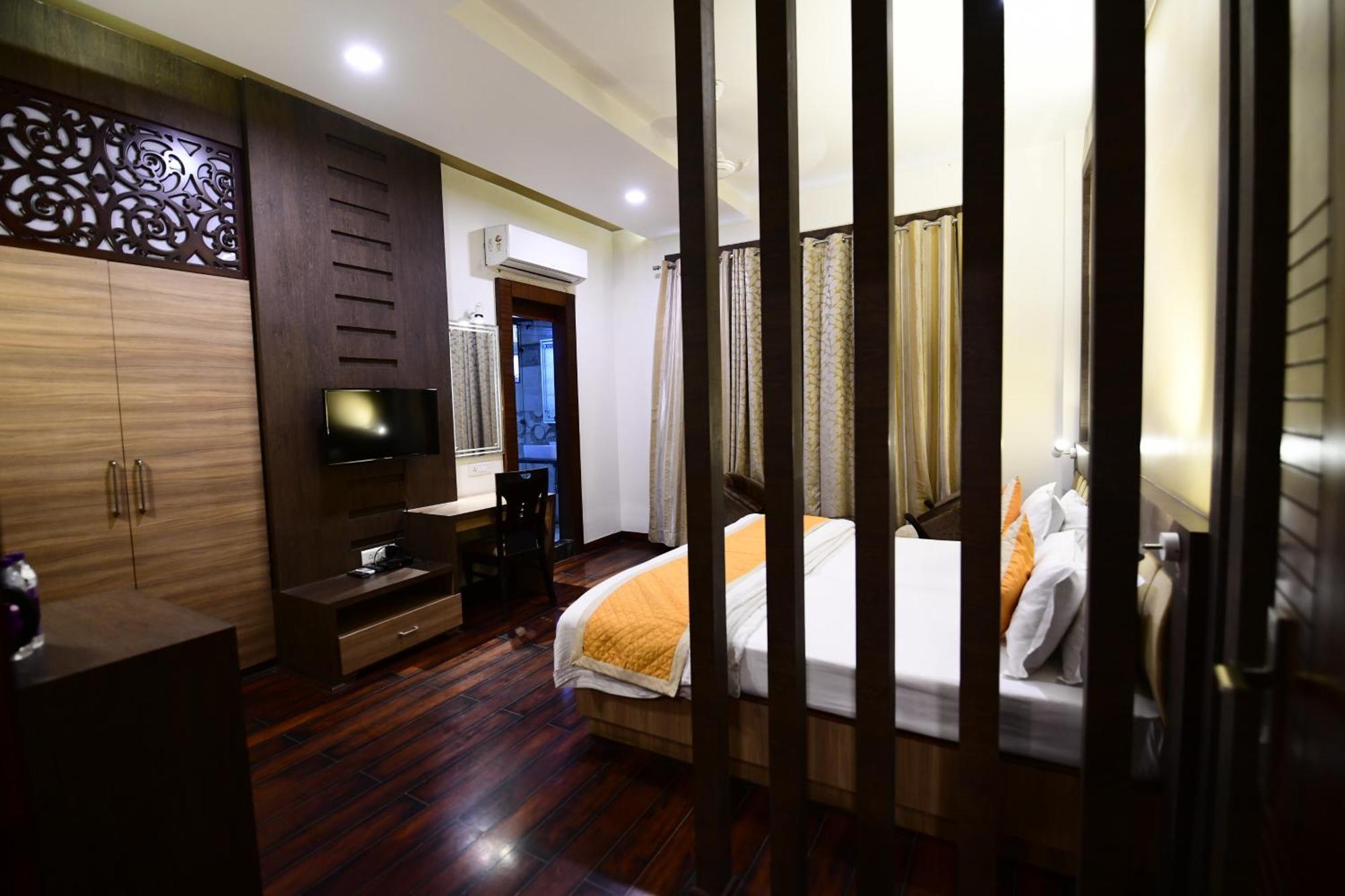 Hotel Jataka Inn Бодх-Гая Экстерьер фото