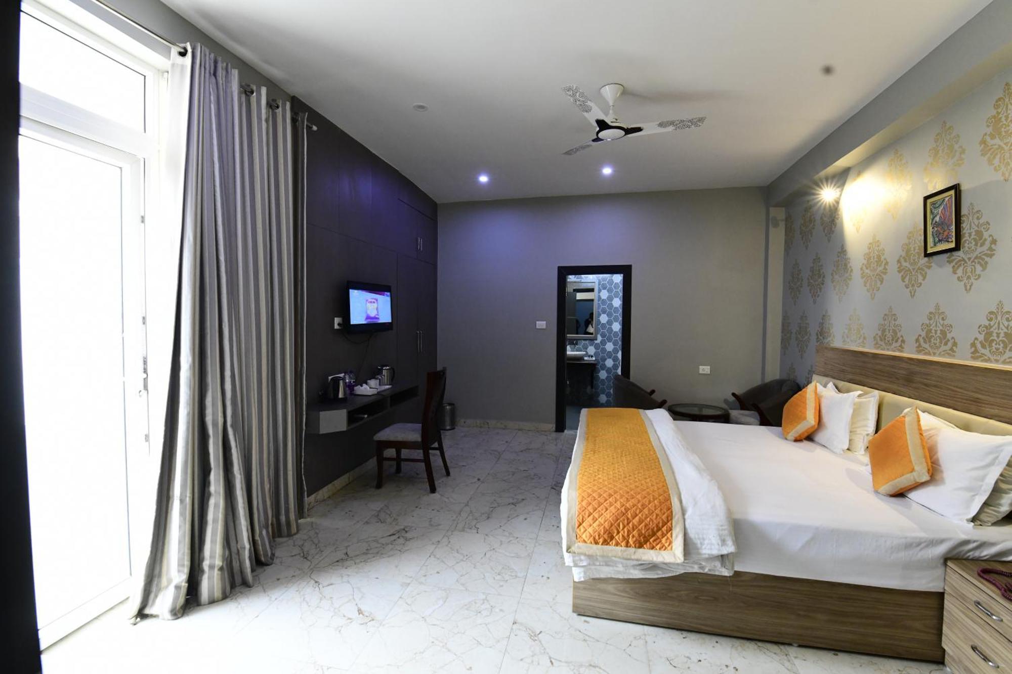 Hotel Jataka Inn Бодх-Гая Экстерьер фото