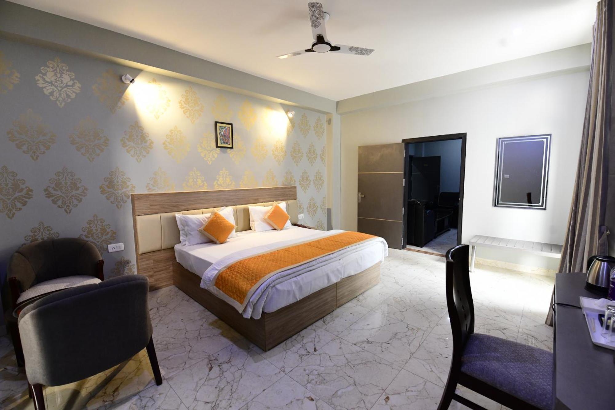 Hotel Jataka Inn Бодх-Гая Экстерьер фото